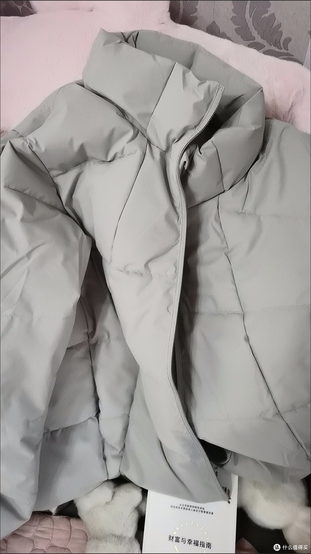 寒潮大衣棉服：多样化场景的温暖选择