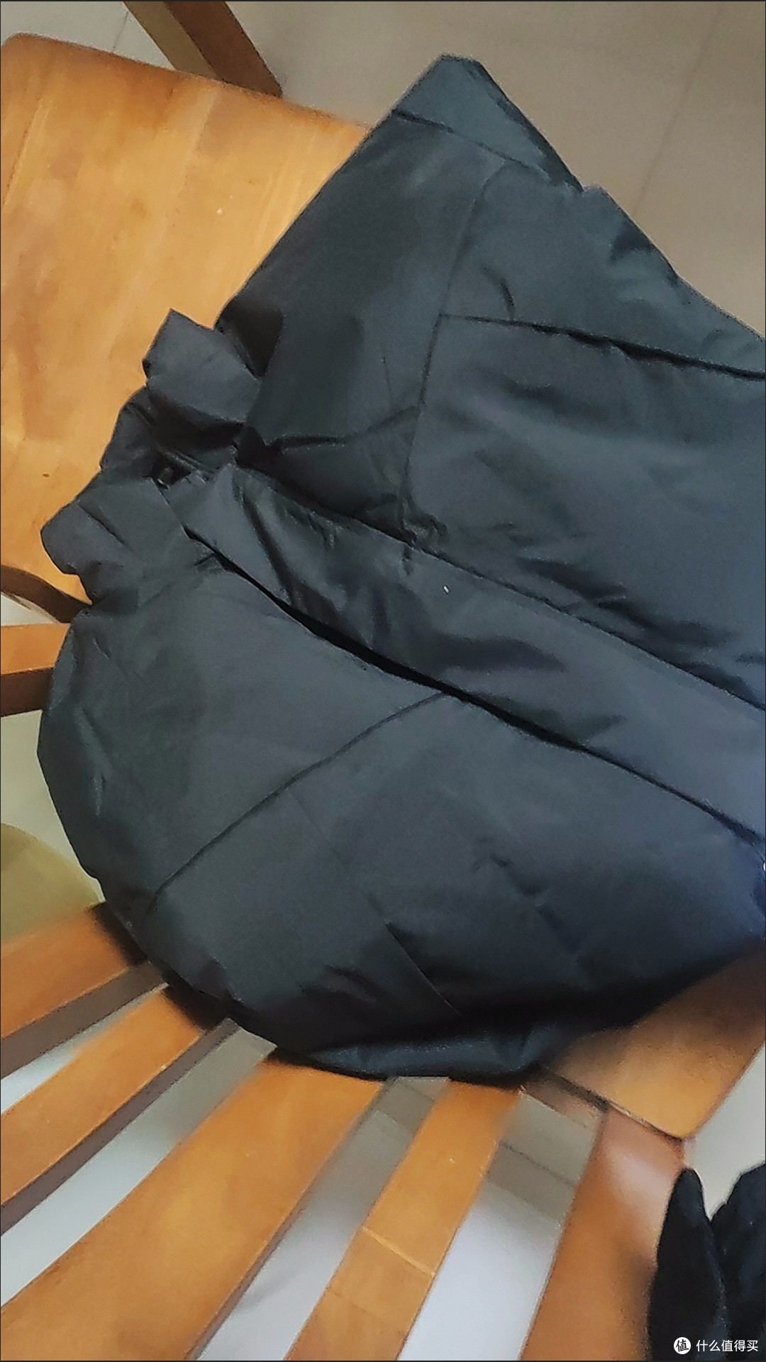 棉服:冬季保暖的坚实选择