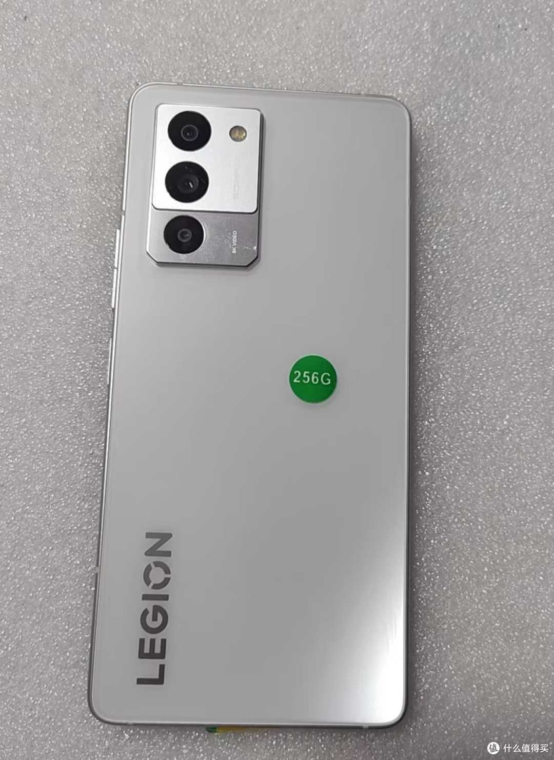 冷门又具备实力!联想拯救者Y70:骁龙8+Gen1处理器,二手699元