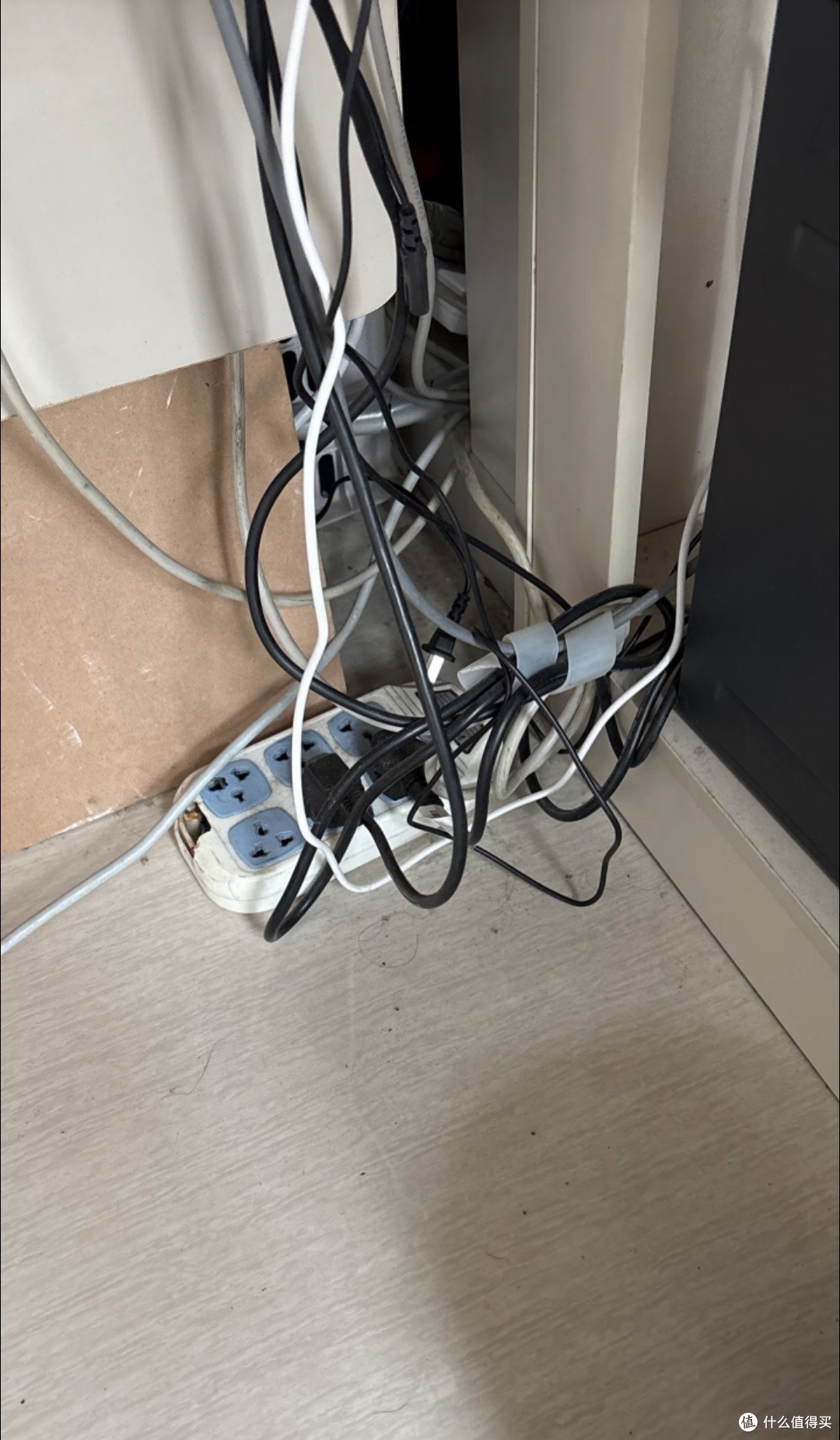 插线板暗藏的安全隐患,每个家庭都要警惕