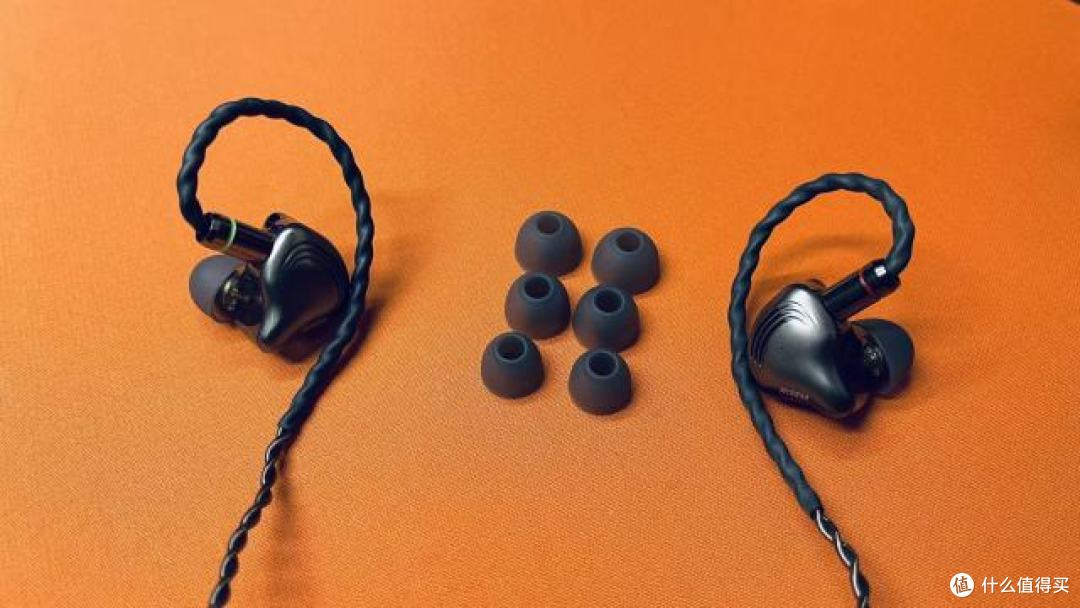 百元级音质天花板?西圣HiFi1有线耳机深度测评来啦!