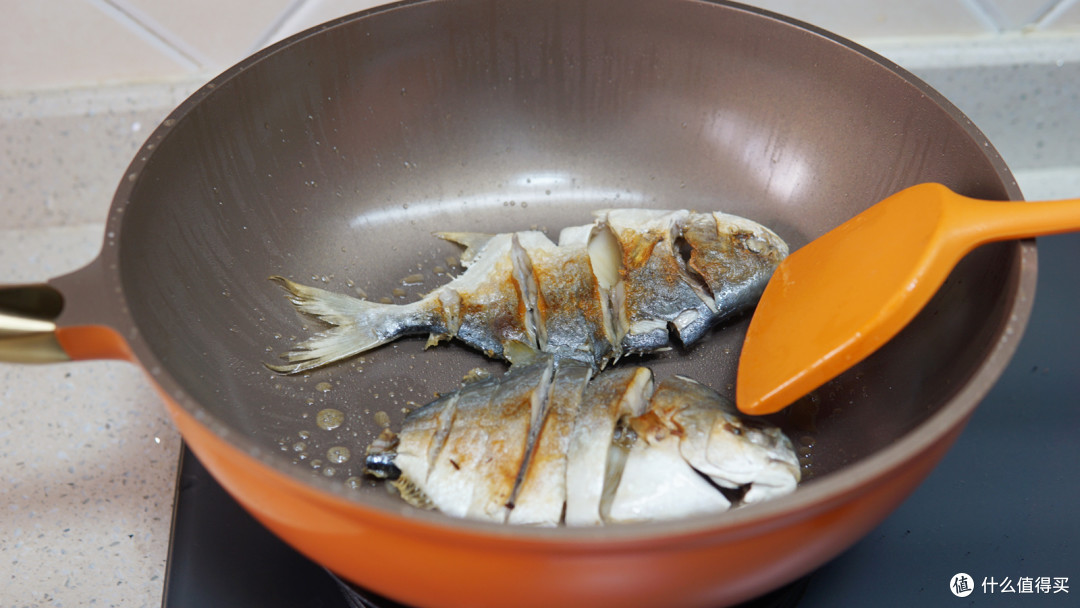 从家常到硬菜,帝伯朗零氟氧吧锅:老用户的烹饪幸福秘籍!