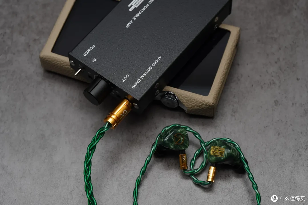 黑巧克力般的模拟味:E-earphone Labo Riccia便携耳放