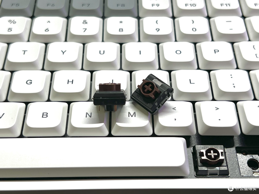SKN毕方:矮轴机械键盘是薄膜键盘与机械键盘间的最终答案