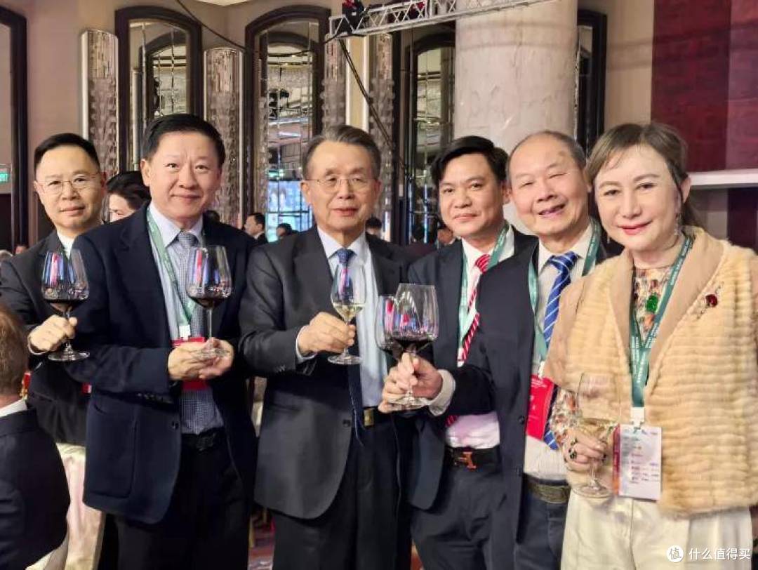 “诺贝尔英雄/香港2026”盛典圆满落幕