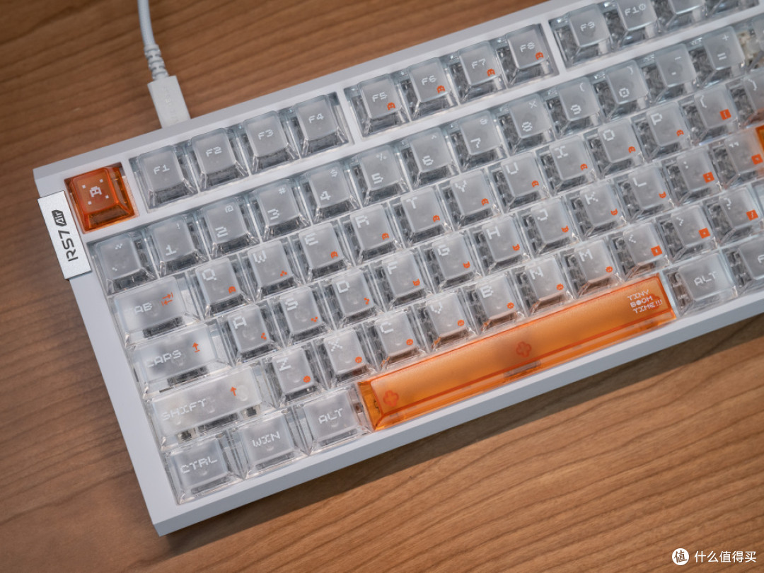 半价享受旗舰体验？低预算闭眼冲的电竞神器ATK RS7 Air磁轴键盘