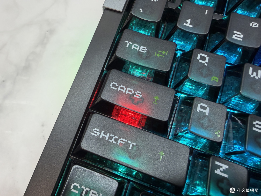 ATK RS7 AIR 磁轴键盘:快人一步的电竞新体验