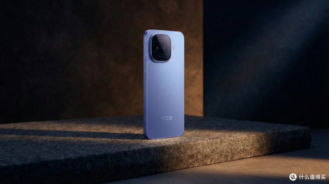 2399元起!iQOO Z11 Turbo上手:性能、续航、手感面面俱到