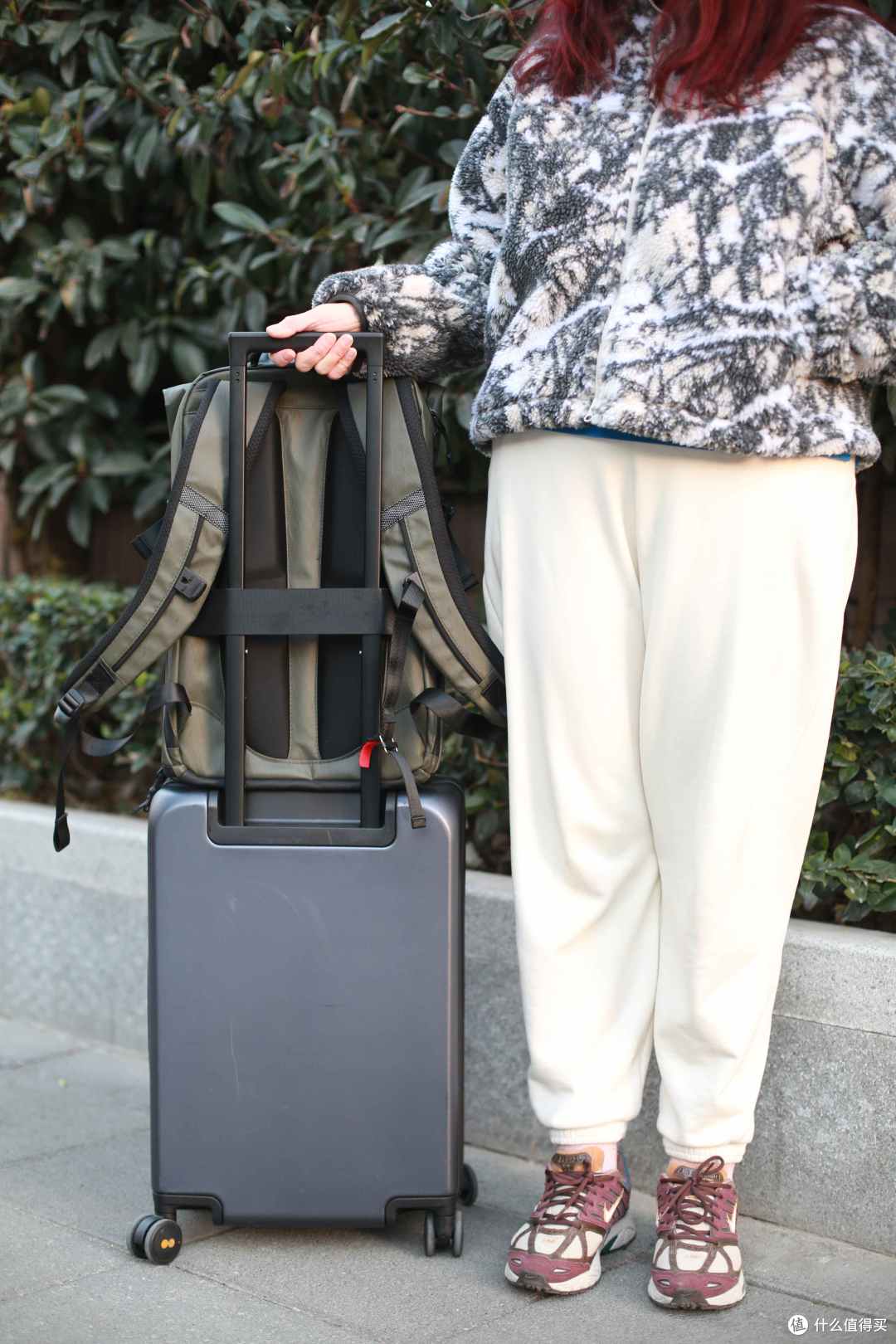 短途差旅好帮手,这个双肩包超能装!
