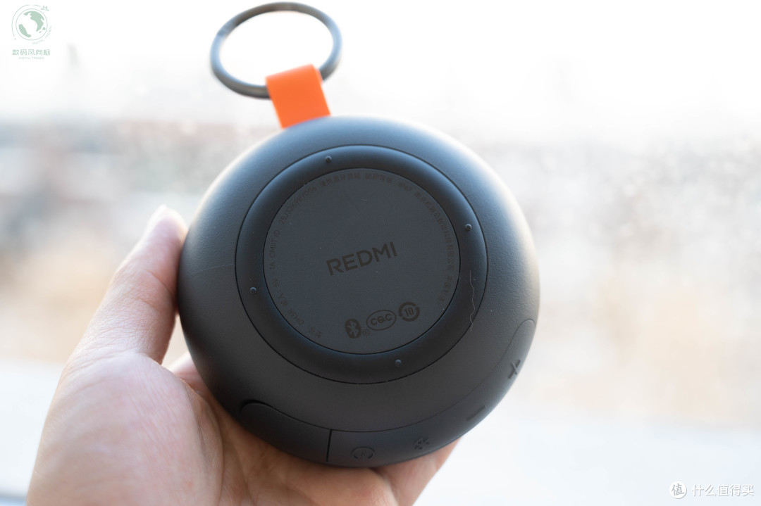 通勤路上不无聊,背包音乐神器,REDMI蓝牙音箱2上手