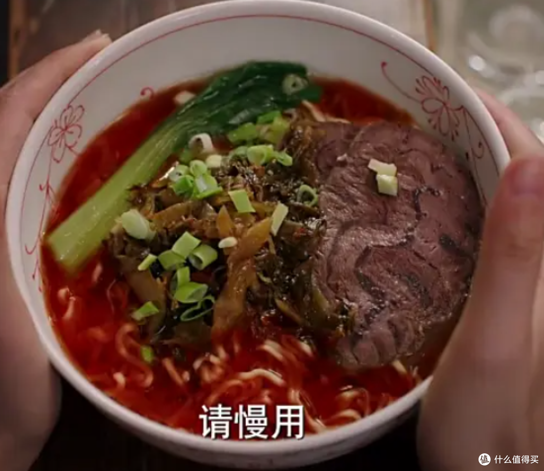 这才是真正的中国版深夜食堂，24 小时拉面馆熨帖每一个午夜的胃
