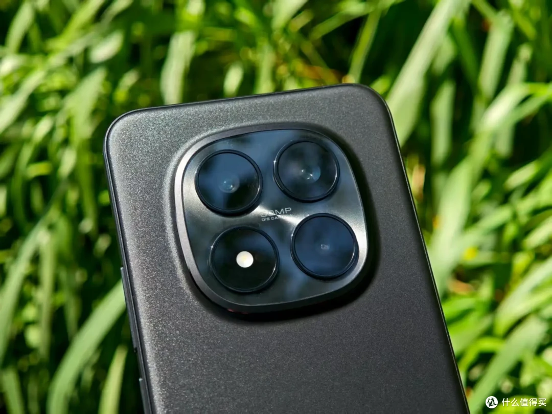 红米Note 15 Pro+:优质拍照手机跌至“冰点价”,使用高效流畅
