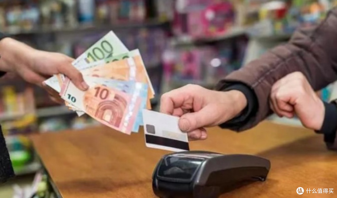 你还在用现金支付吗?这5个现实优势,劝你别轻易放弃!