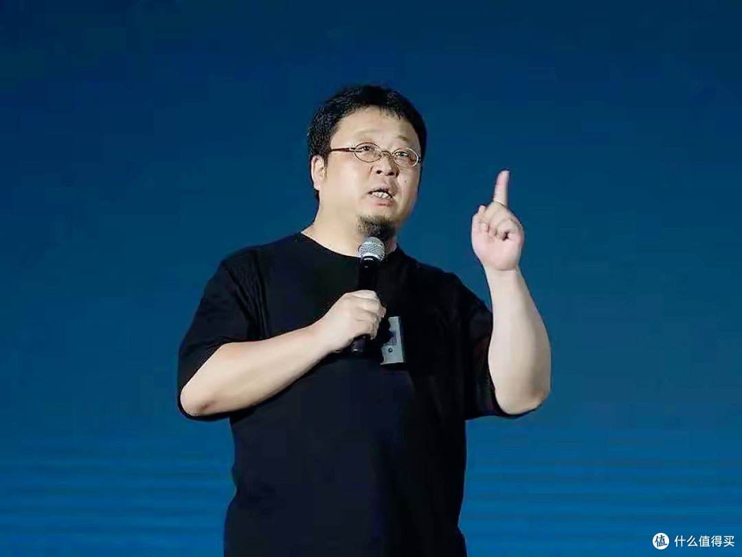 罗永浩回应西贝闭店 :他把餐饮业的“遮羞布”撕得明明白白