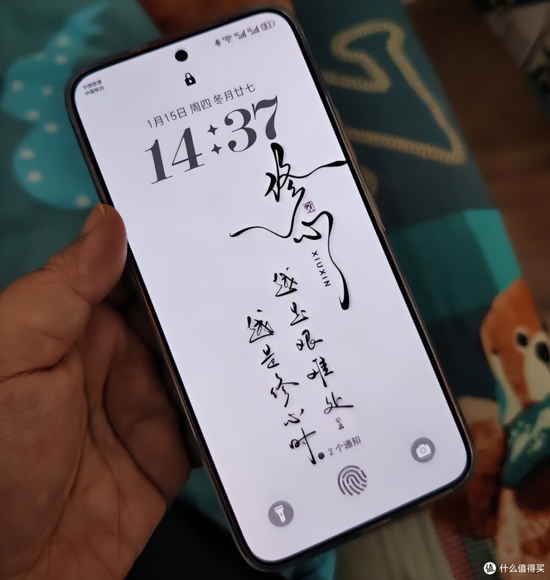续航卷王诞生!首发10080mAh电池+8000nit屏,把友商甩开一个身位