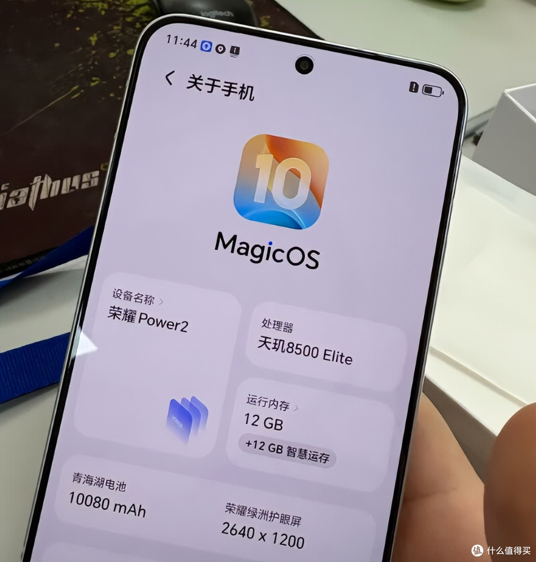 续航卷王诞生!首发10080mAh电池+8000nit屏,把友商甩开一个身位