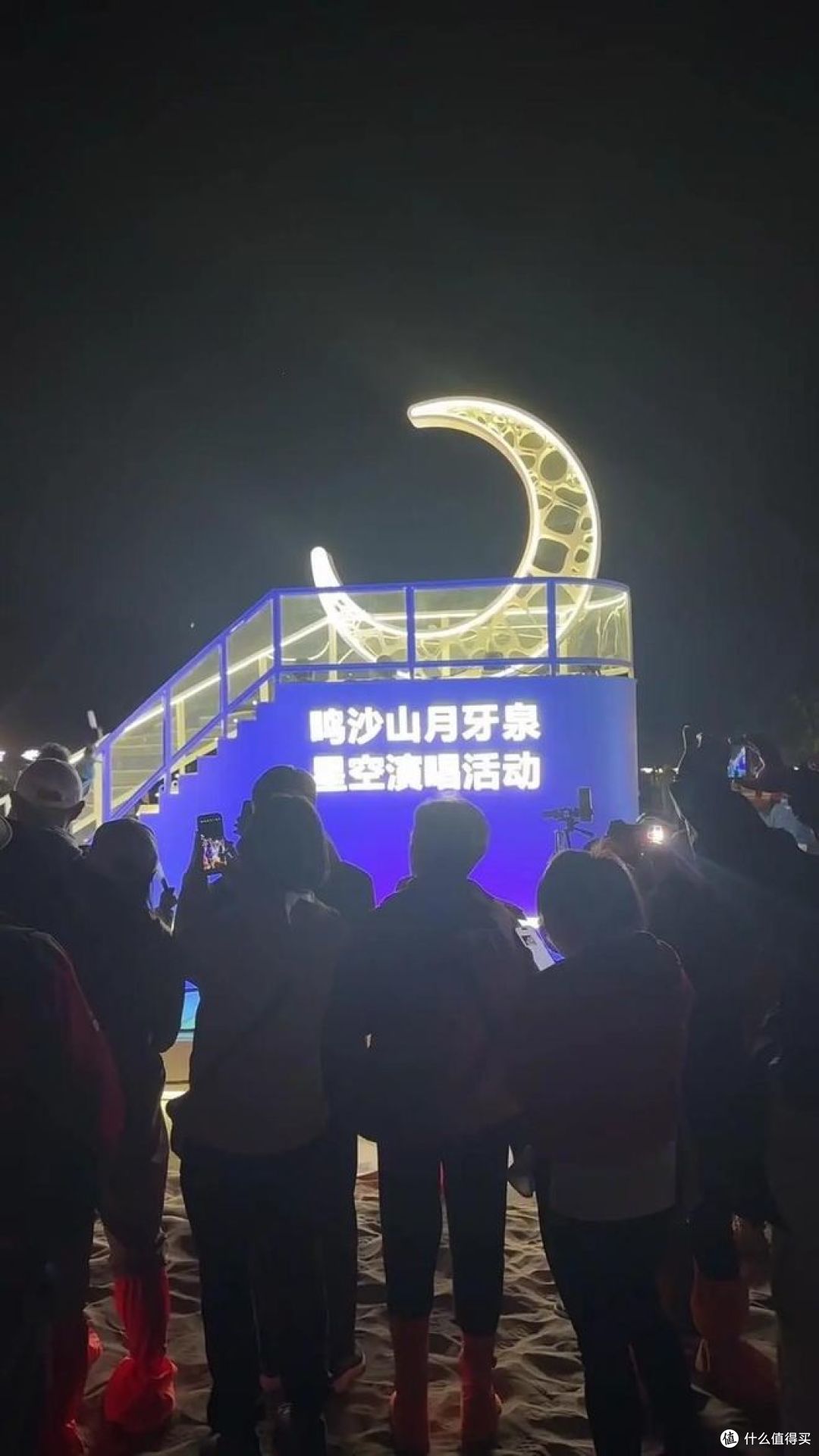 为一场演出，赴沙漠中万人合唱，见证浪漫奇迹！