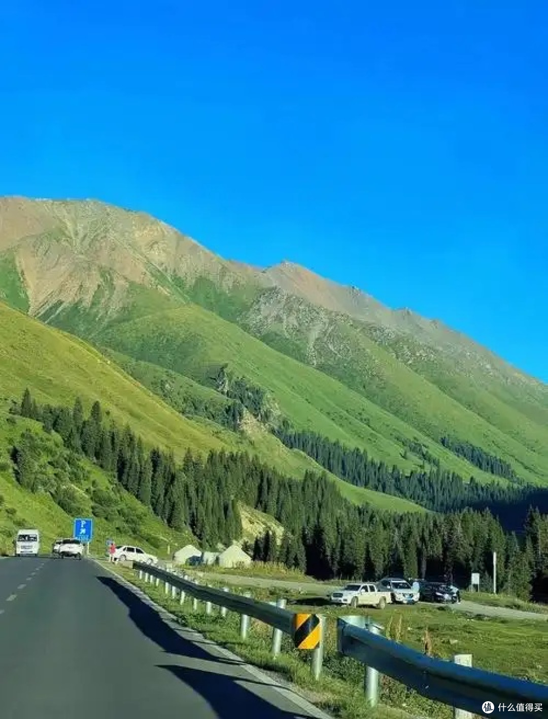 躺游新疆!北京出发火车行,风景管够吃喝不愁