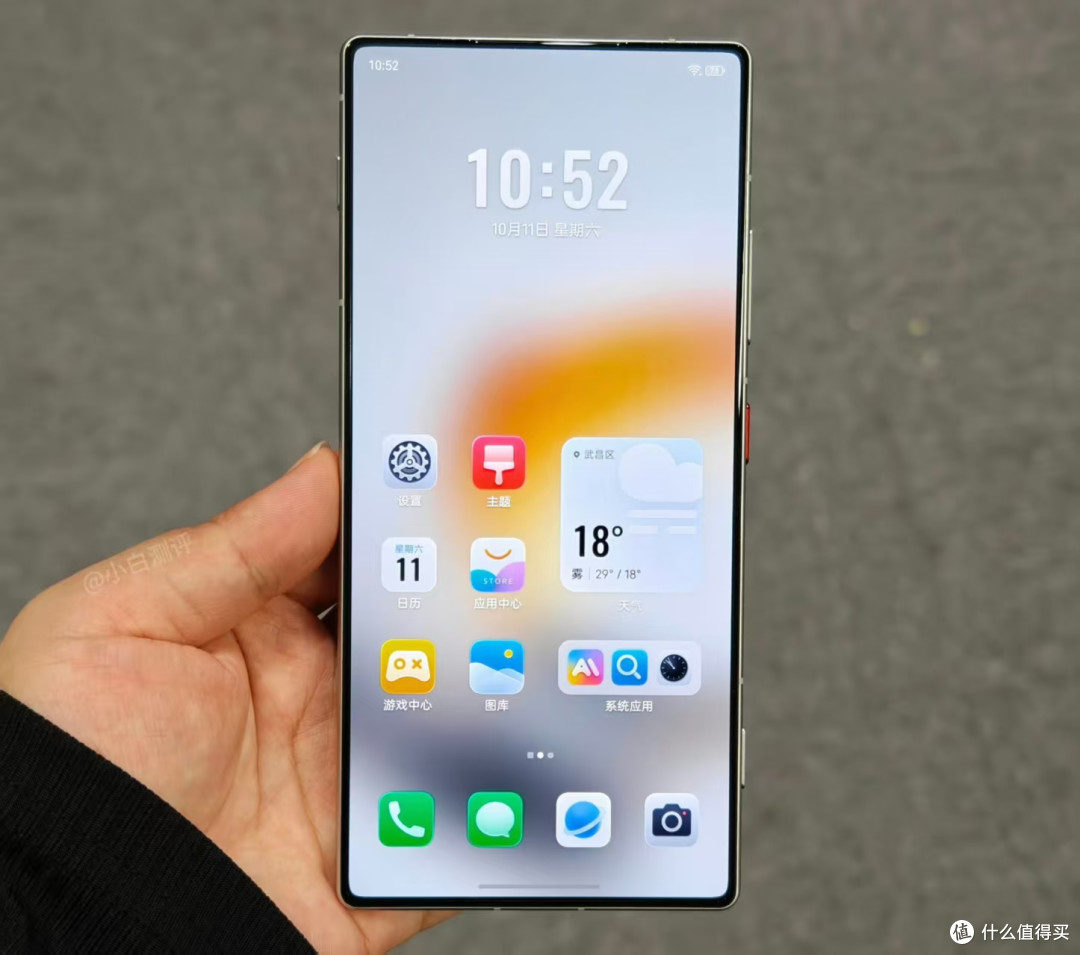 iPhone18 Pro曝光！变丑了？