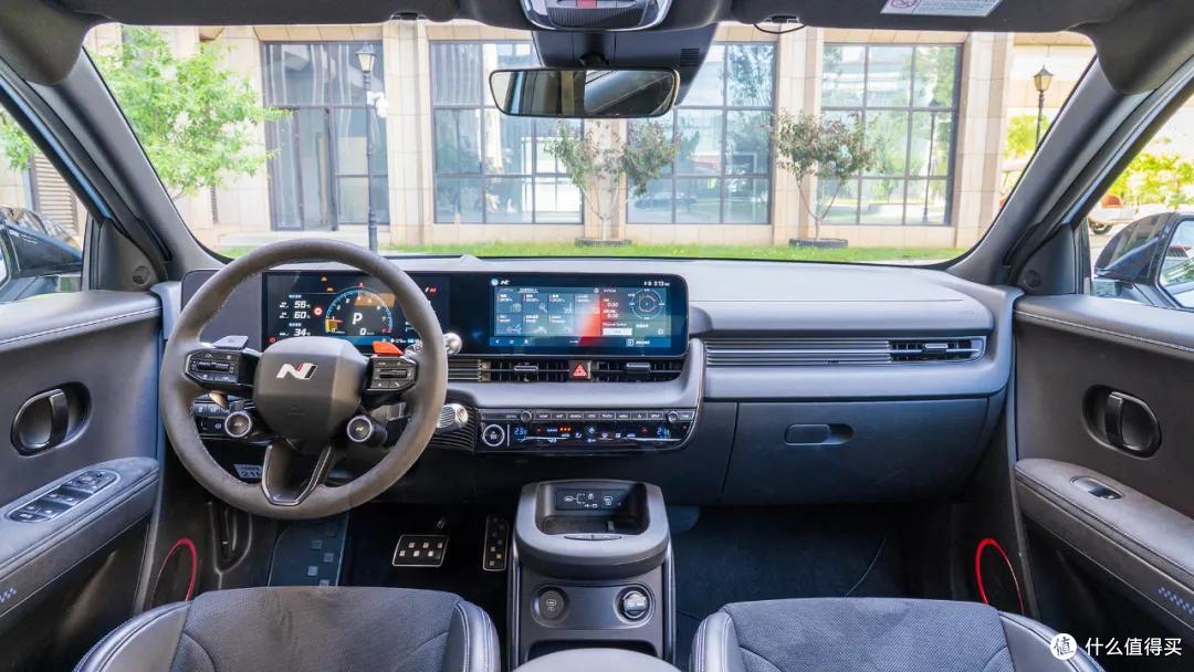 家用纯电SUV:现代IONIQ 5N,适合奶爸的车型,实用与性能兼备!