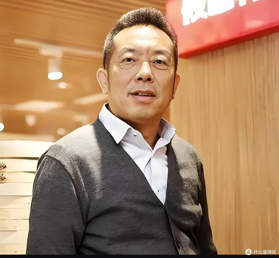 贾国龙怒怼罗永浩,员工失业风波