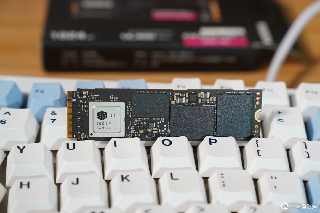 14GB/s狂飙！铠侠PCIe 5.0 固态硬盘实测，全场景速度革命