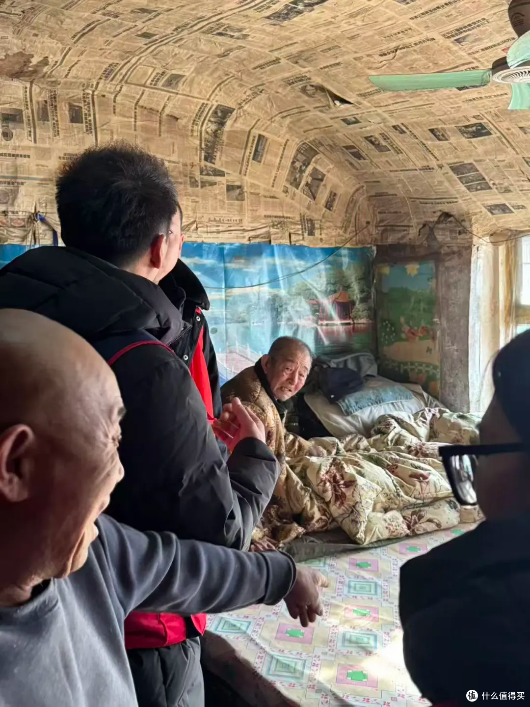吉林刀锋车队志愿服务总队长春市二道分队车轮送温暖 情暖老人心