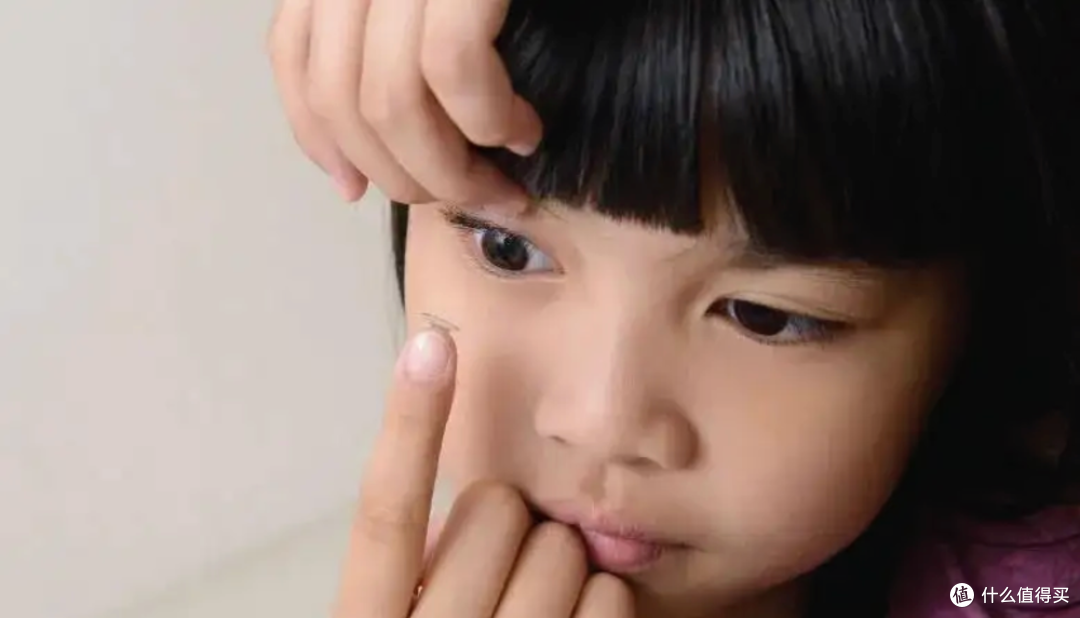 为什么孩子假期近视加深更快？