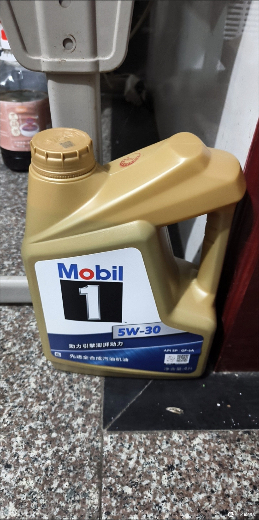 真车主硬核养车：自己买机油更换，省钱又放心