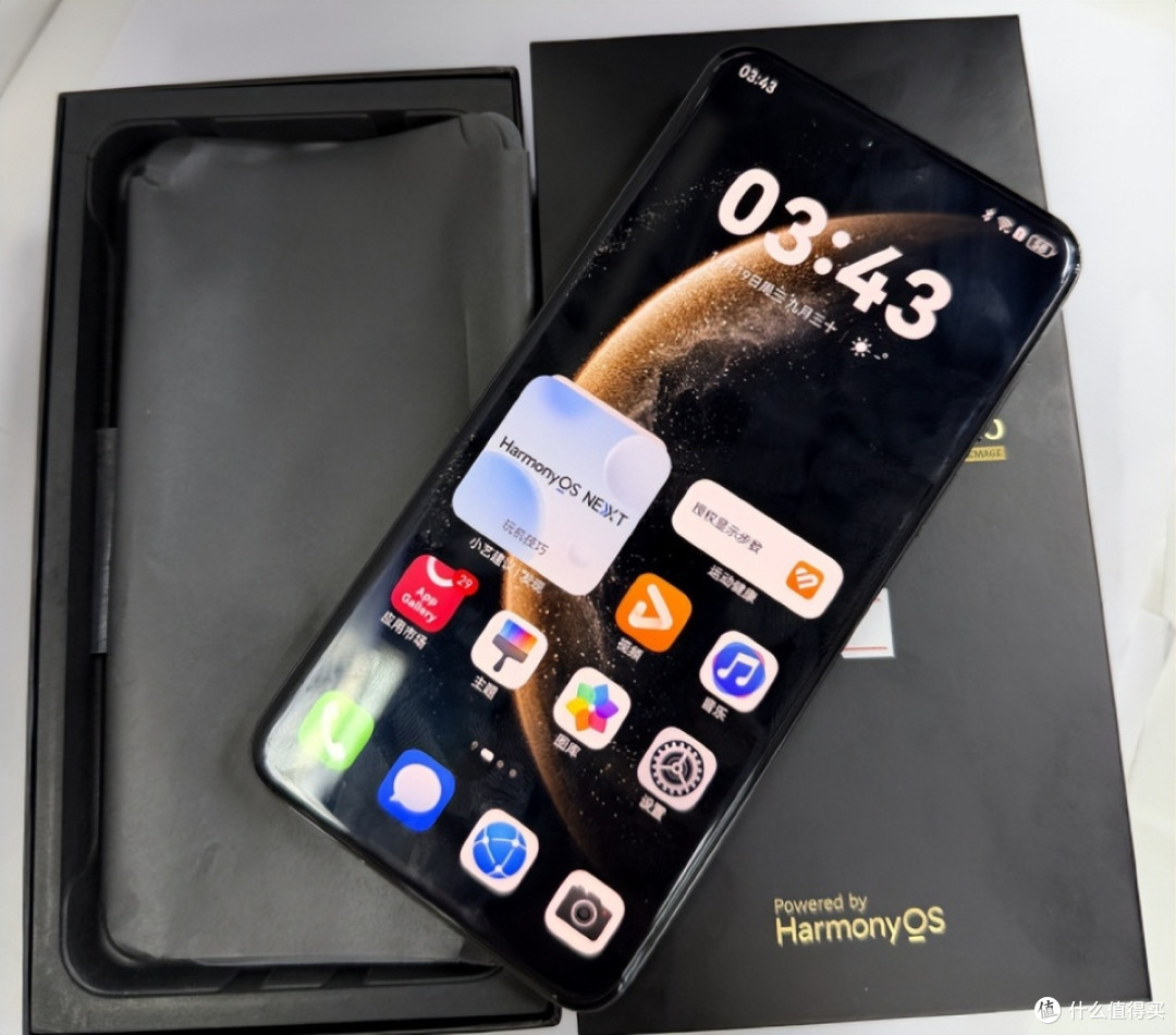 华为Mate70 Pro果断清仓,512GB售价创新低,麒麟9020+鸿蒙OS6
