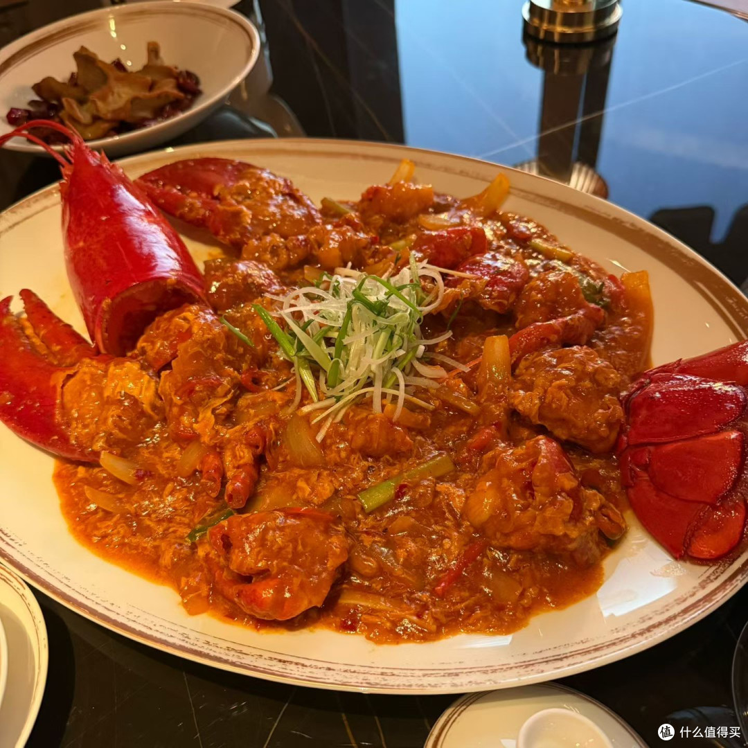 夜食绮宴,舌尖上的都市狂欢