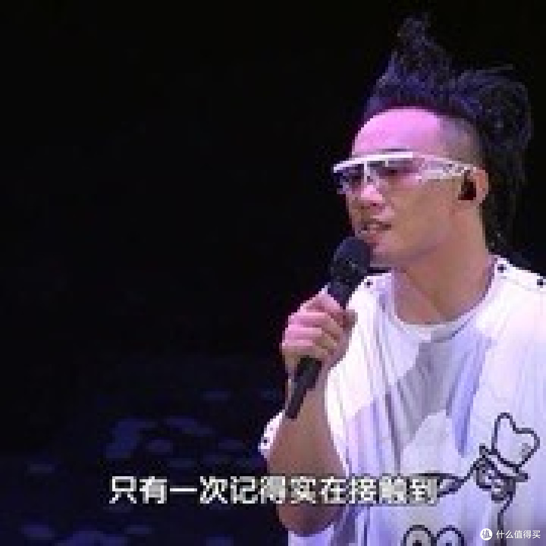 台北小巨蛋的记忆：陈奕迅演唱会—音乐与青春