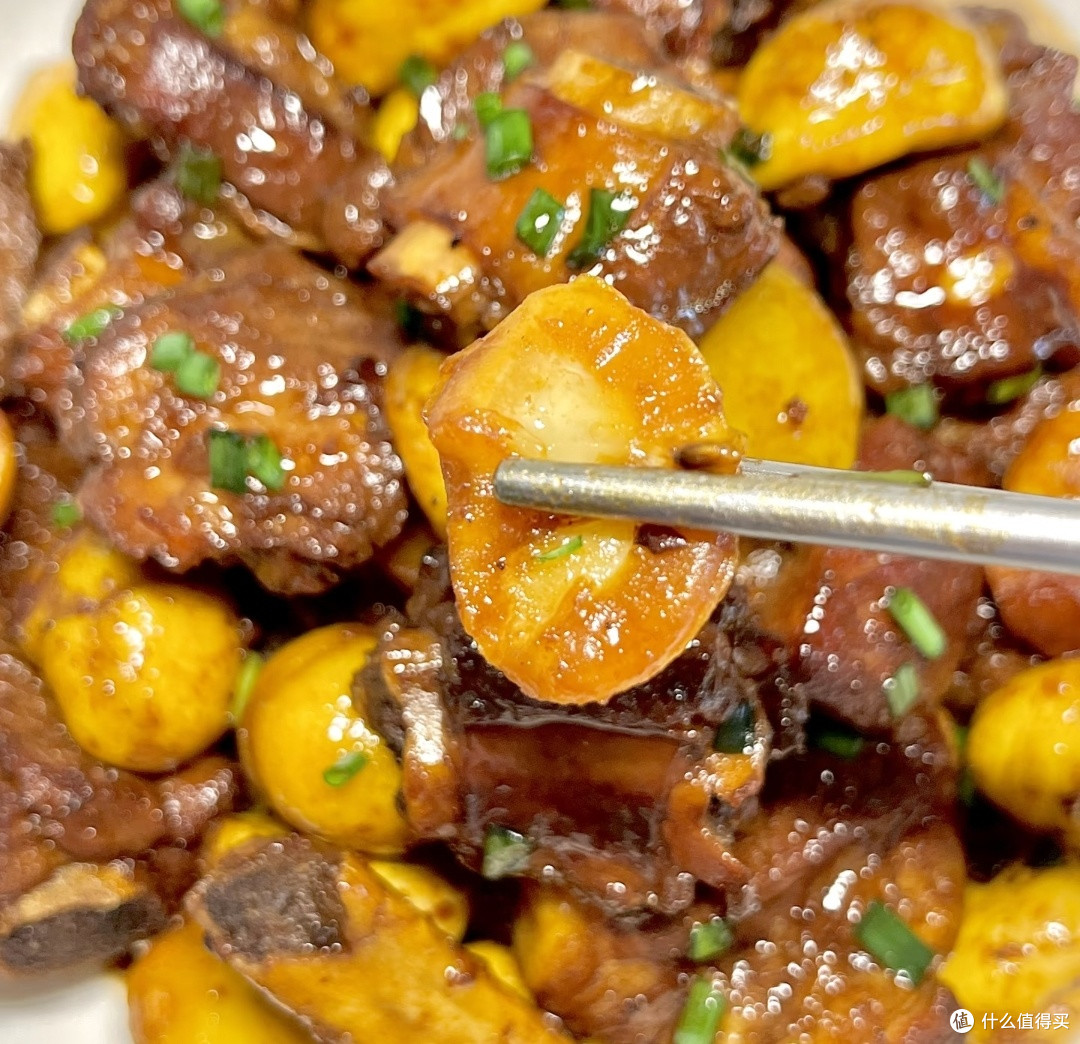板栗烧排骨:年夜饭的经典美味