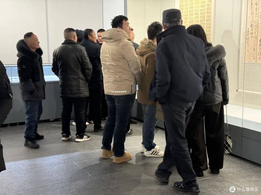 风从海上来——周慧珺杯历届优秀获奖作品特展在扬州艺术馆开幕
