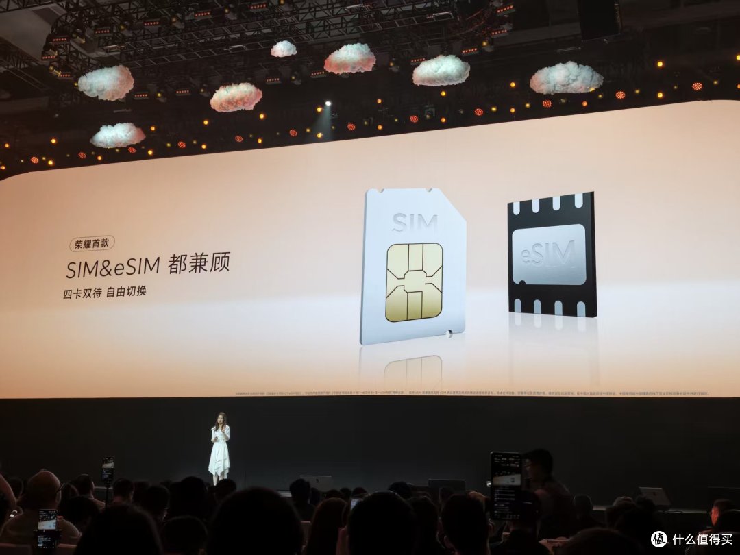 4999元起！荣耀三箭齐发：Air旗舰要从小屏卷向超轻薄赛道？