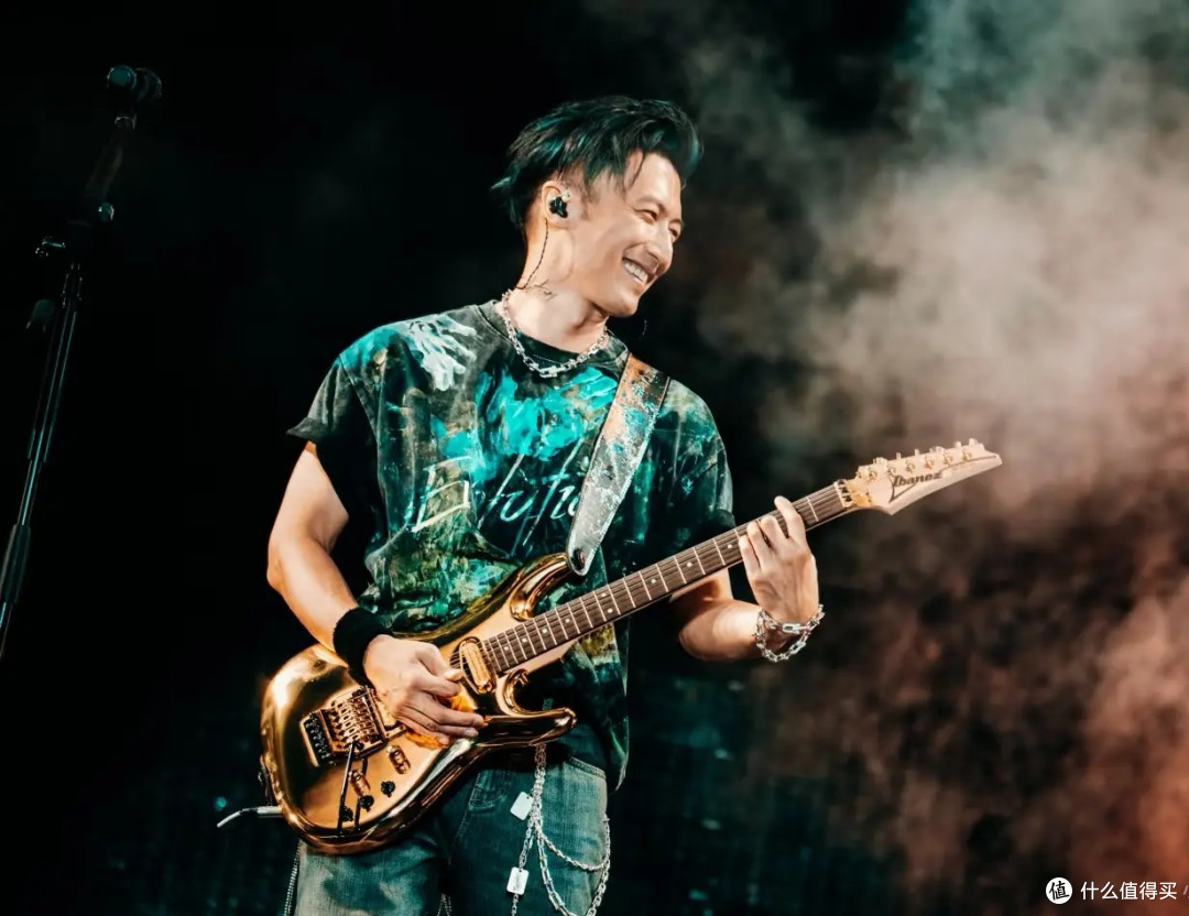 暴雨中的青春狂想曲——谢霆锋“进化”巡演广州站记忆