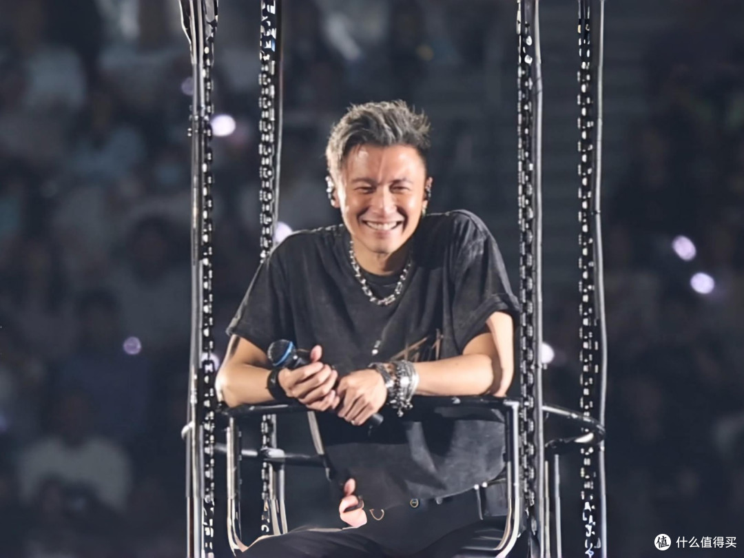 暴雨中的青春狂想曲——谢霆锋“进化”巡演广州站记忆