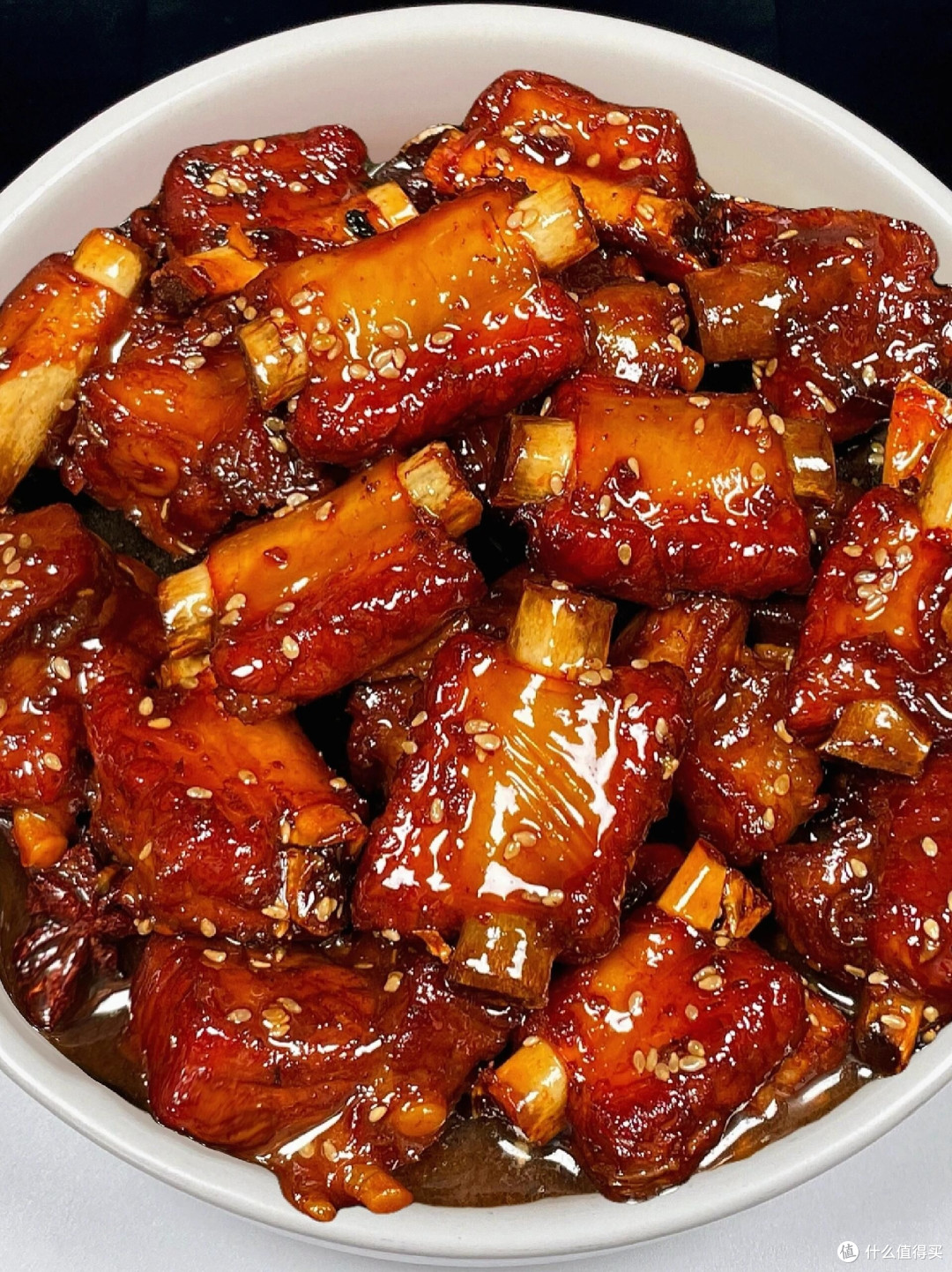 年夜饭糖脆排骨:团圆与幸福的象征