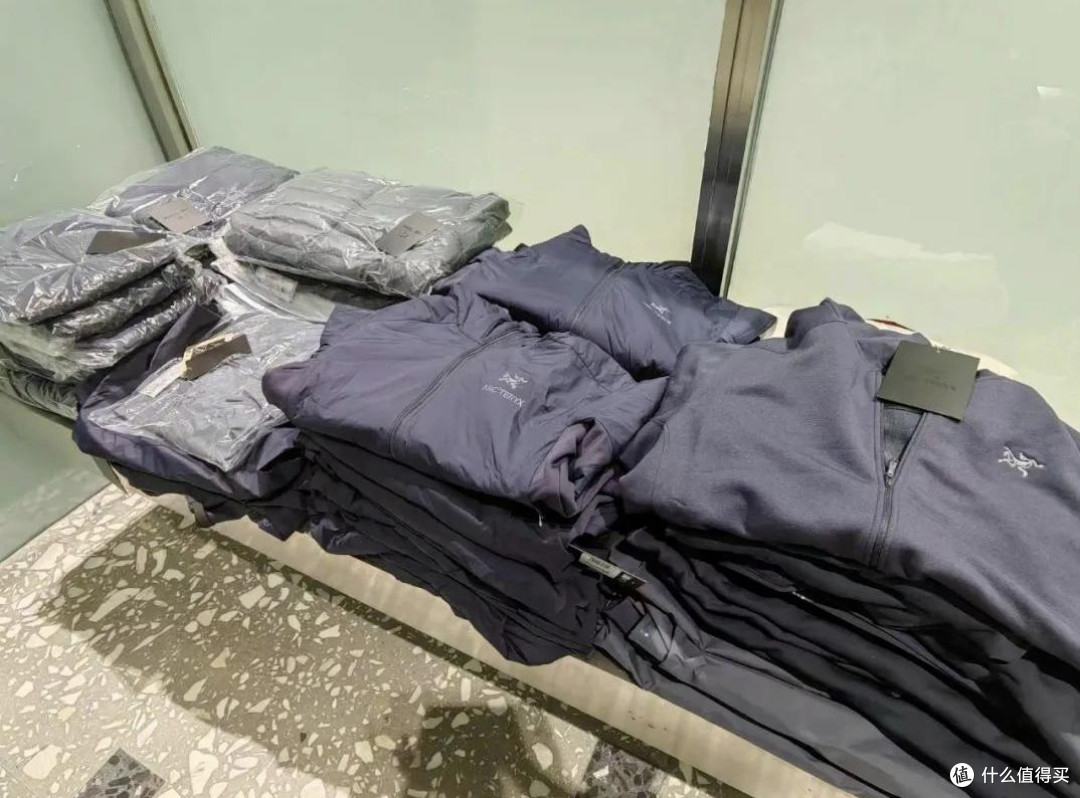 山寨比真货多的4个中产品牌:本以为只是穷,现在被骂爱慕虚荣!