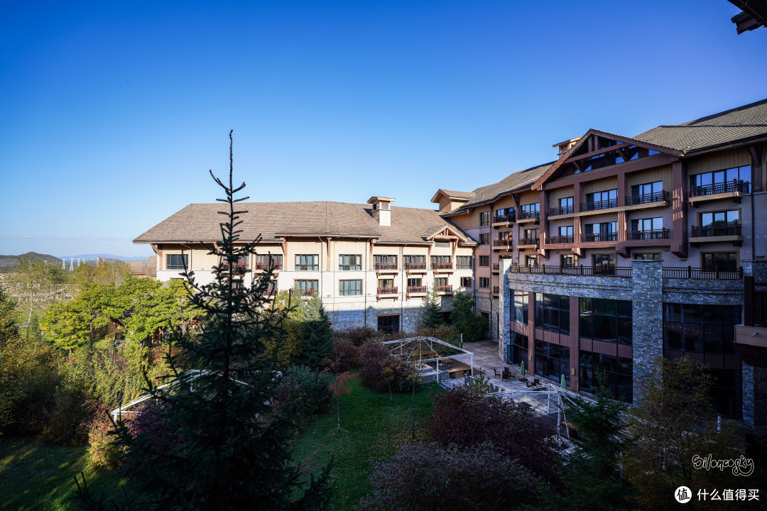 步入秋日童话 - 长白山万达威斯汀度假酒店 行政套房入住体验
