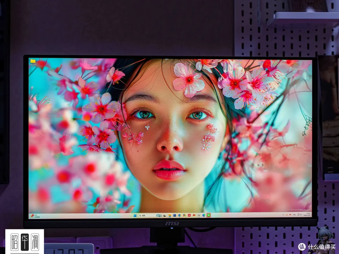 OLED版本答案,画质色彩高刷全都要|微星MAG 272UP QD-OLED X24