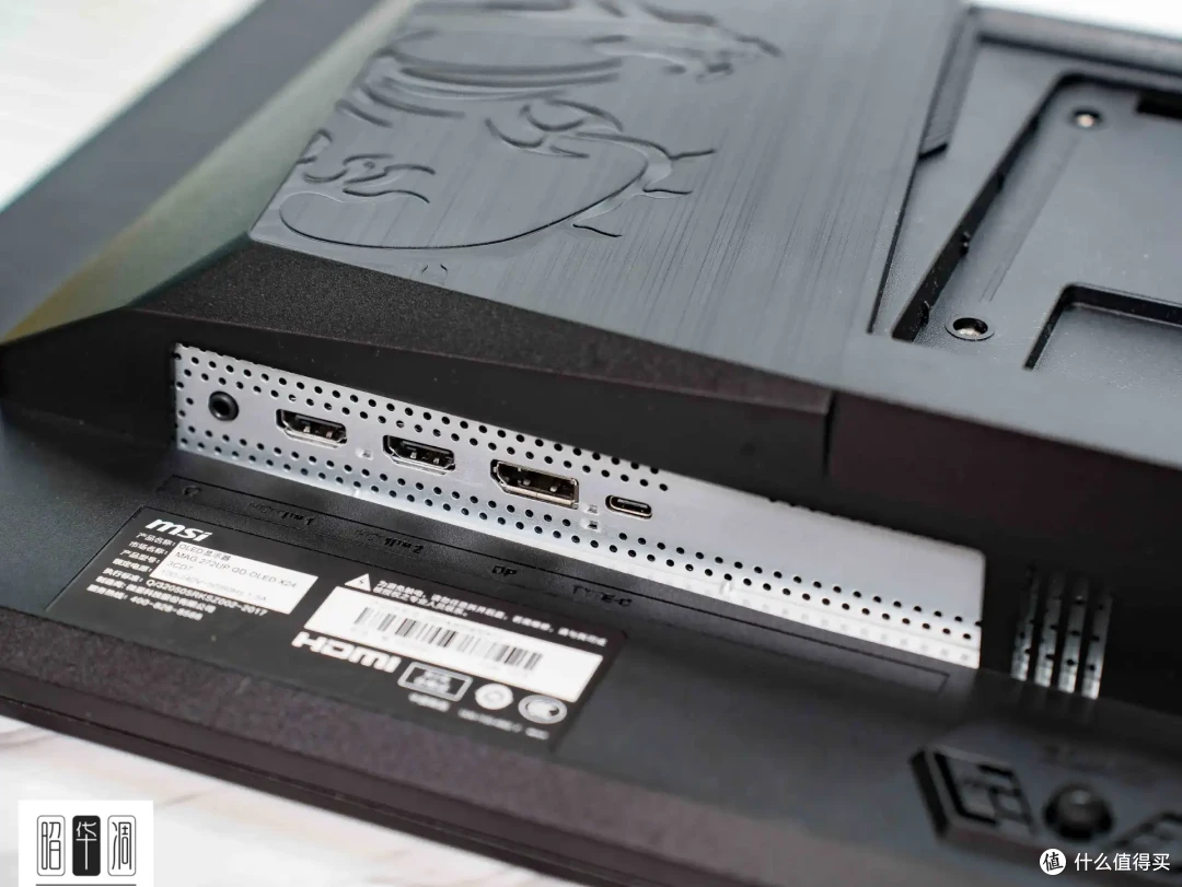 OLED版本答案,画质色彩高刷全都要|微星MAG 272UP QD-OLED X24