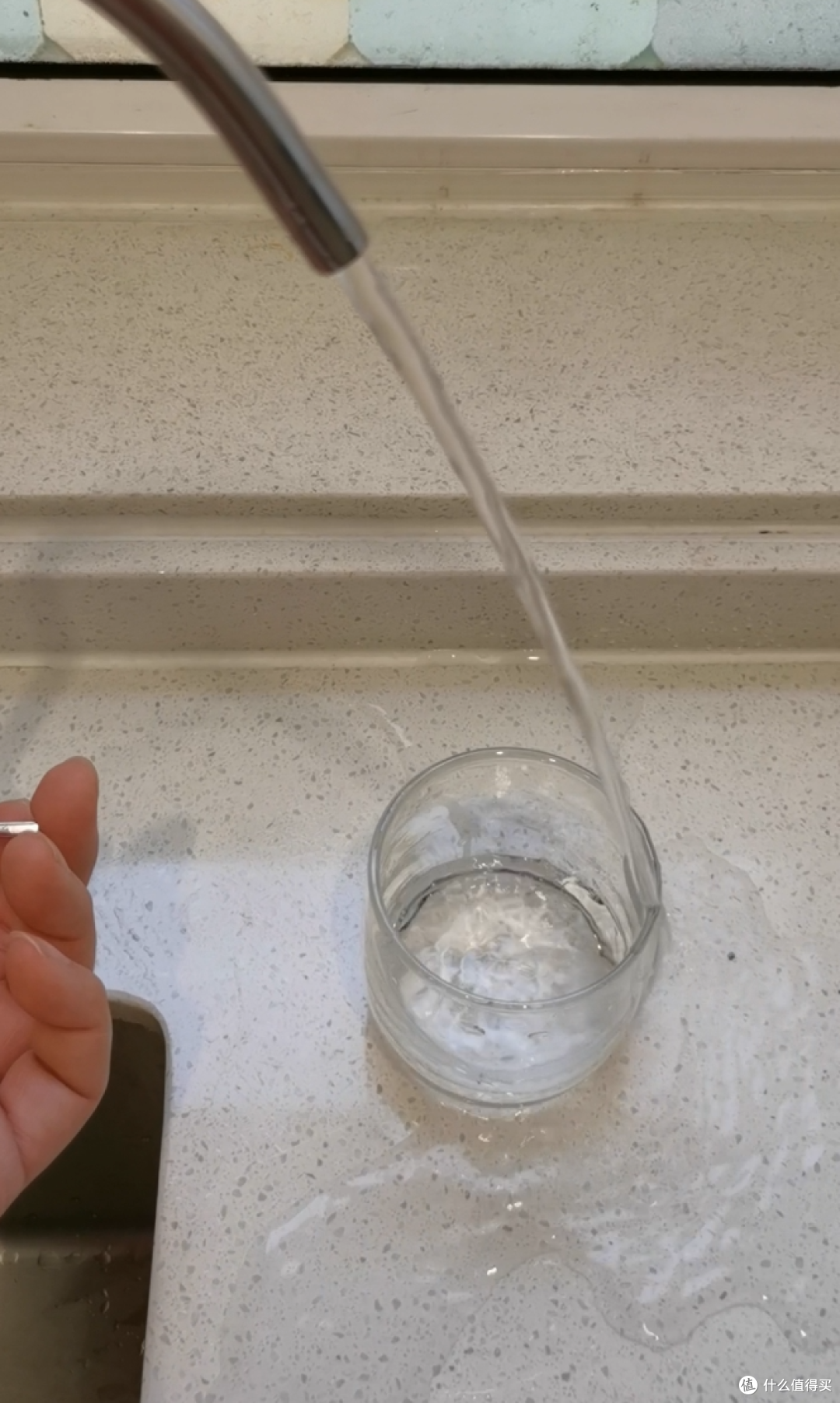 净水器滤芯换早了!10个有9个当冤大头,多花上千块,揭秘3大坑