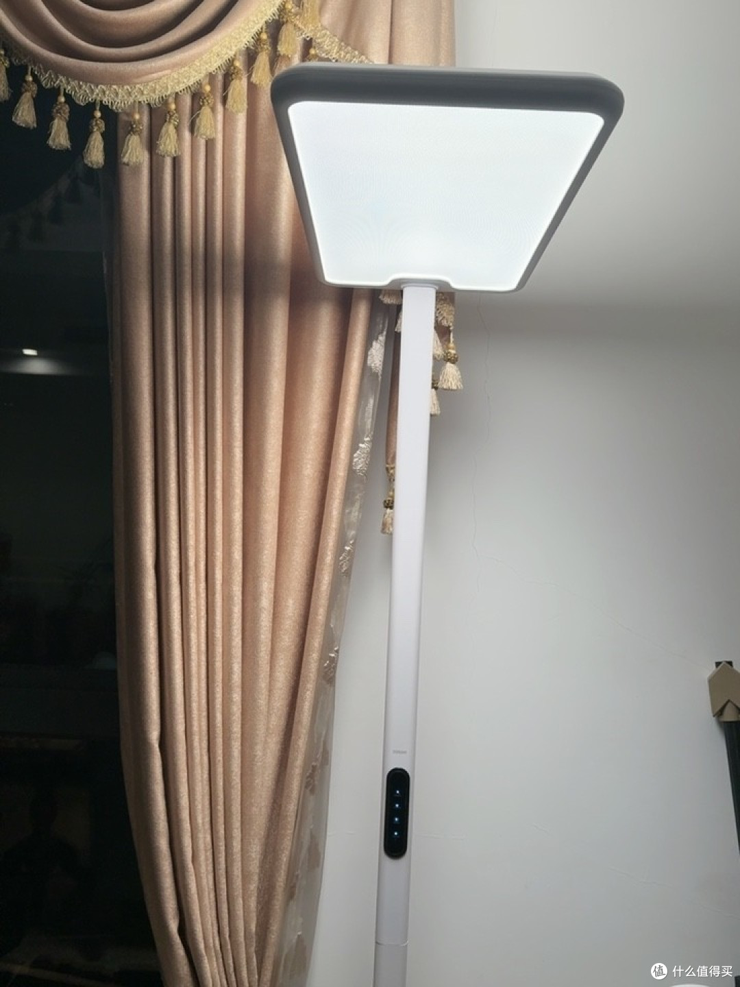 落地护眼灯推荐品牌有哪些?高性价比学生落地护眼灯品牌排行前十