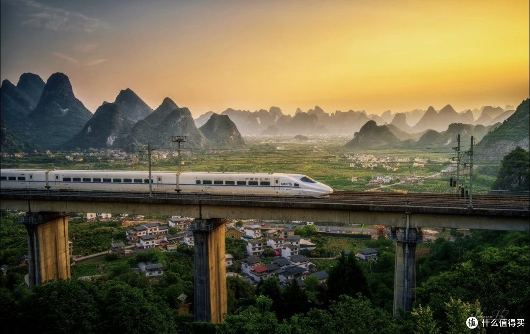 穿行桂林:喀斯特峰林的诗意旅程