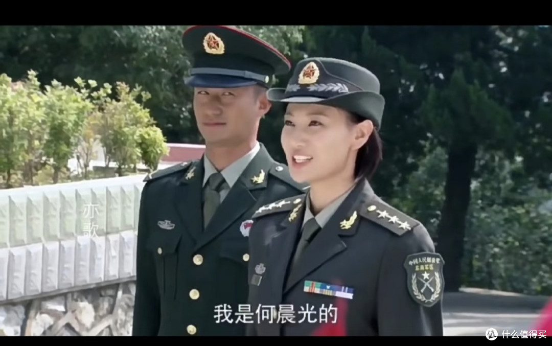 干饭必备:《我是特种兵》的真实与燃爽