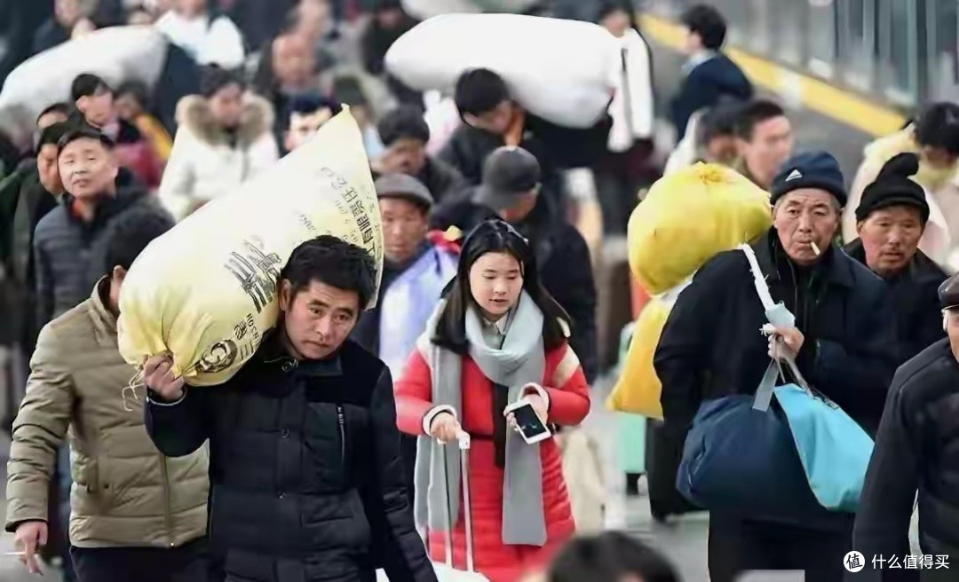 2026年春节新现象：火车站冷了？农民工“返乡潮”去哪呢？