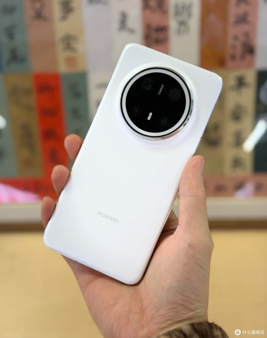 华为旗舰Mate70:512GB+麒麟9010+鸿蒙系统,高性价比值得入手!