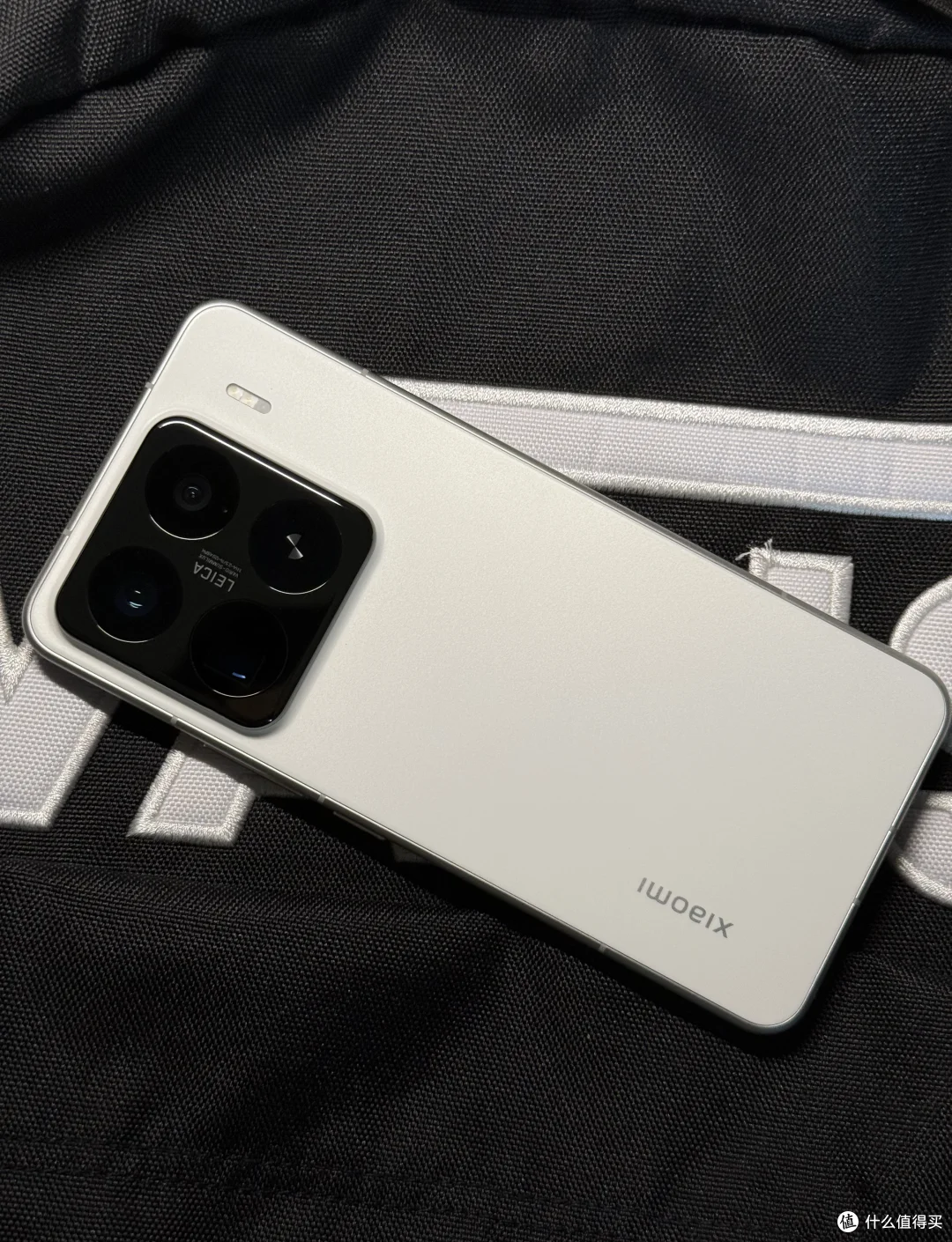 小米高配旗舰15 Pro:跌至清仓价,120倍变焦+512GB,性能出色!