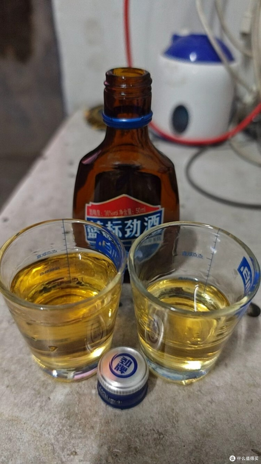 蓝标劲酒,打工人的续命神器?